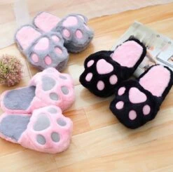 Kawaii Neko Cat Paw Slippers – Special Edition