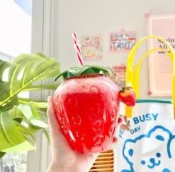 Kawaii Strawberry Plastic Cup (500ml) -Kawaiitherapy Shop 0 b06e54