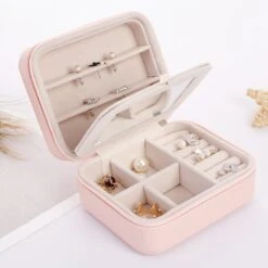 Kawaii Korean Style Earring Storage Box – Limited Edition