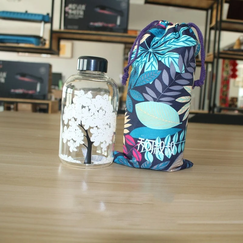 Kawaii Color Changing Cherry Blossom Glass Bottle (420ml) 7 Kawaii Color Changing Cherry Blossom Glass Bottle (420ml) - Image 7