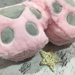 Kawaii Neko Cat Paw Slippers – Special Edition -Kawaiitherapy Shop 37653 gyg7xz