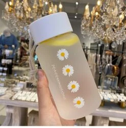 Kawaii Daisy Frosted Glass Bottle (500ml) -Kawaiitherapy Shop 39955 olszz4