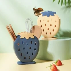 Kawaii Strawberry Utensil Holder – Limited Edition -Kawaiitherapy Shop 43614 l17a2s
