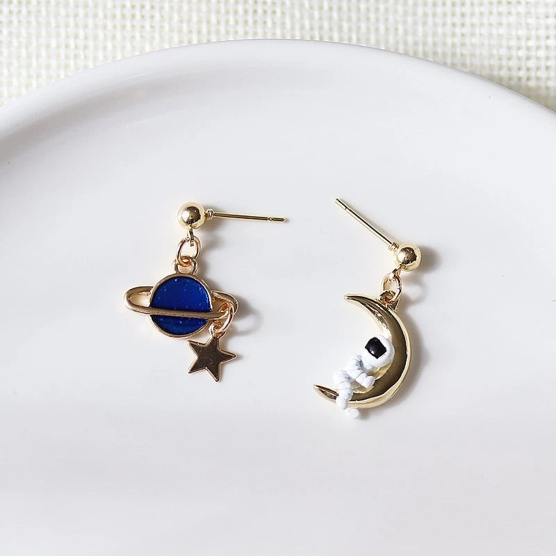 Kawaii Space Astronaut Moon Earrings – Limited Edition 2 Kawaii Space Astronaut Moon Earrings – Limited Edition - Image 2