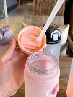 Kawaii Pastel Large Capacity Straw Bottle (1000ml) 13 Kawaii Pastel Large Capacity Straw Bottle (1000ml) -Kawaiitherapy Shop IMG 1092